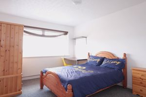 Bedroom 4- click for photo gallery